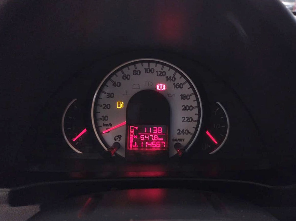 VOLKSWAGEN FOX
