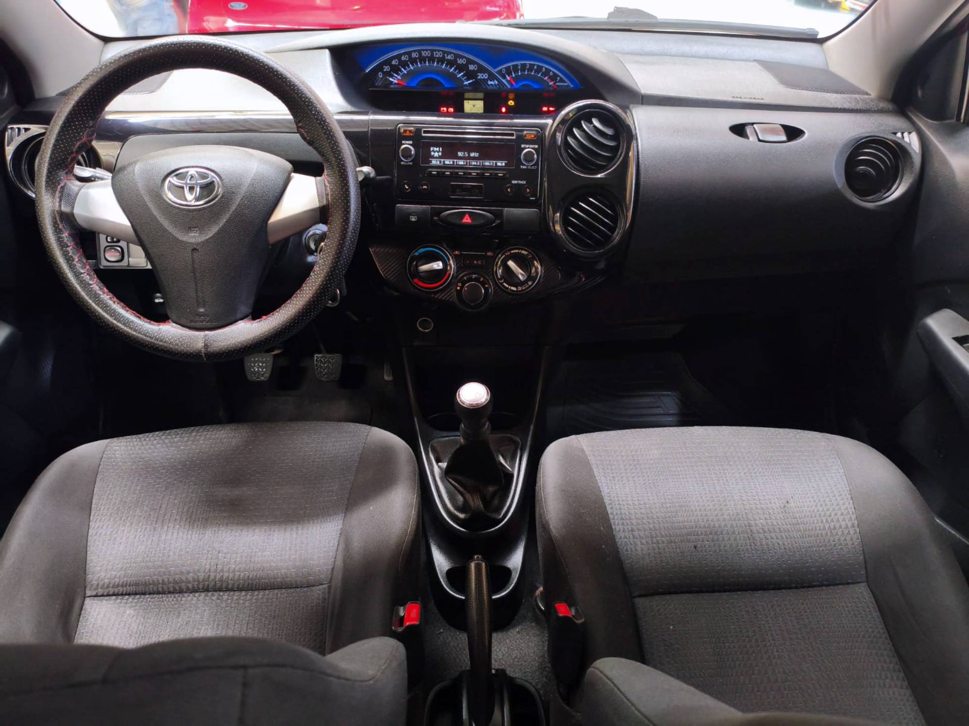 TOYOTA ETIOS