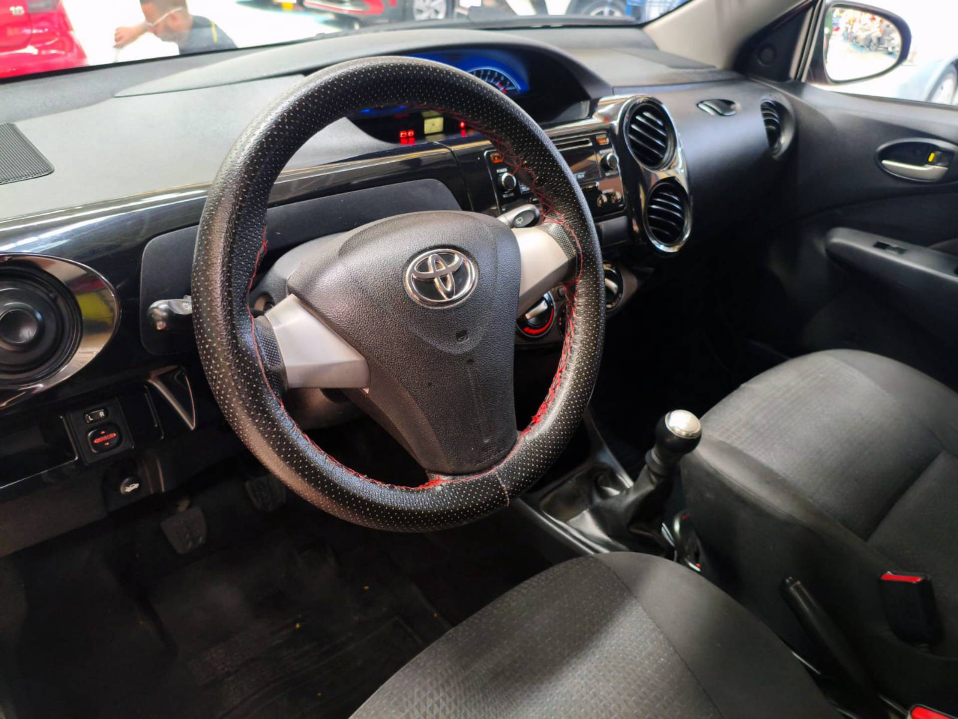 TOYOTA ETIOS