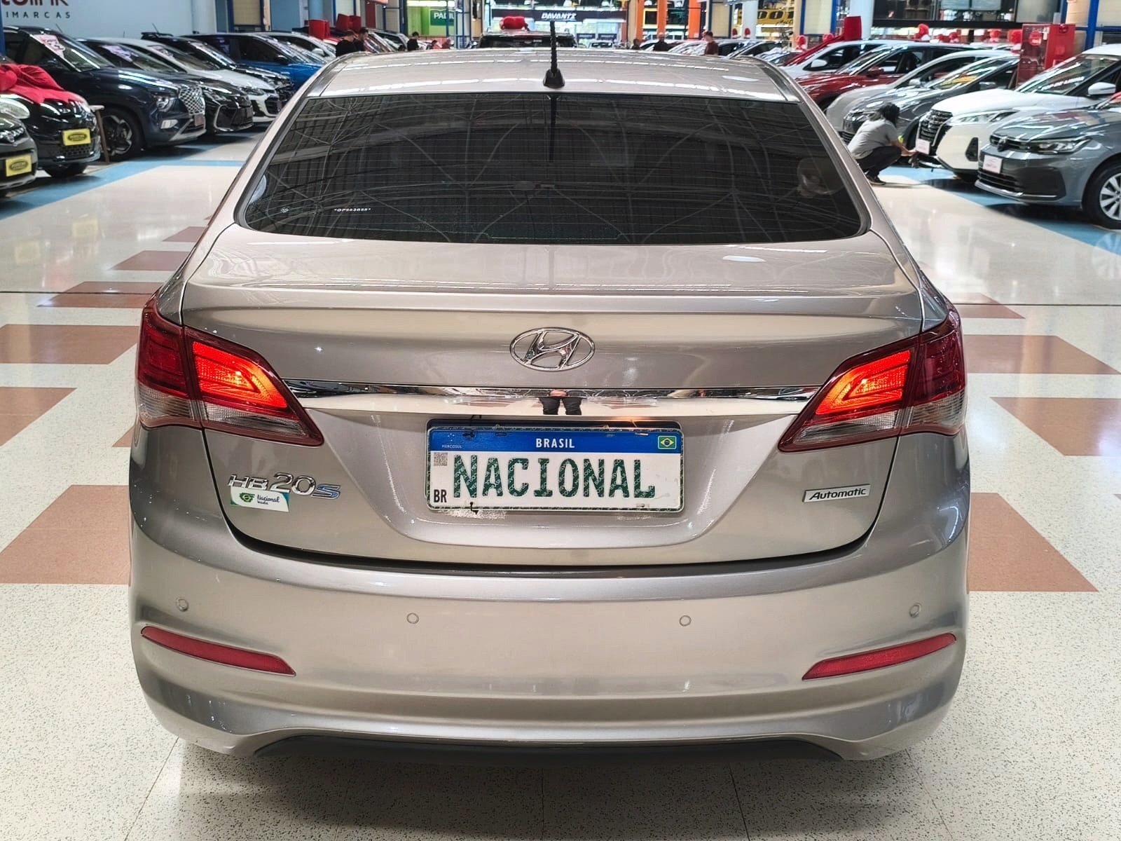 HYUNDAI HB20S
