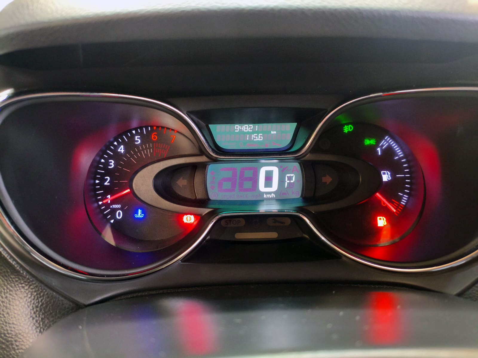 RENAULT CAPTUR