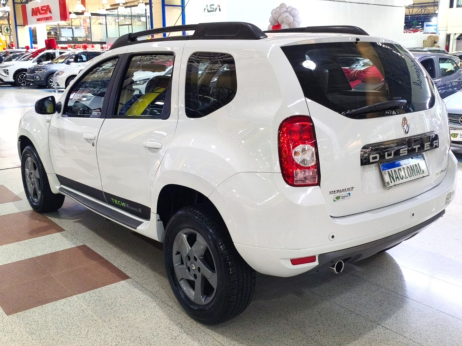 RENAULT DUSTER