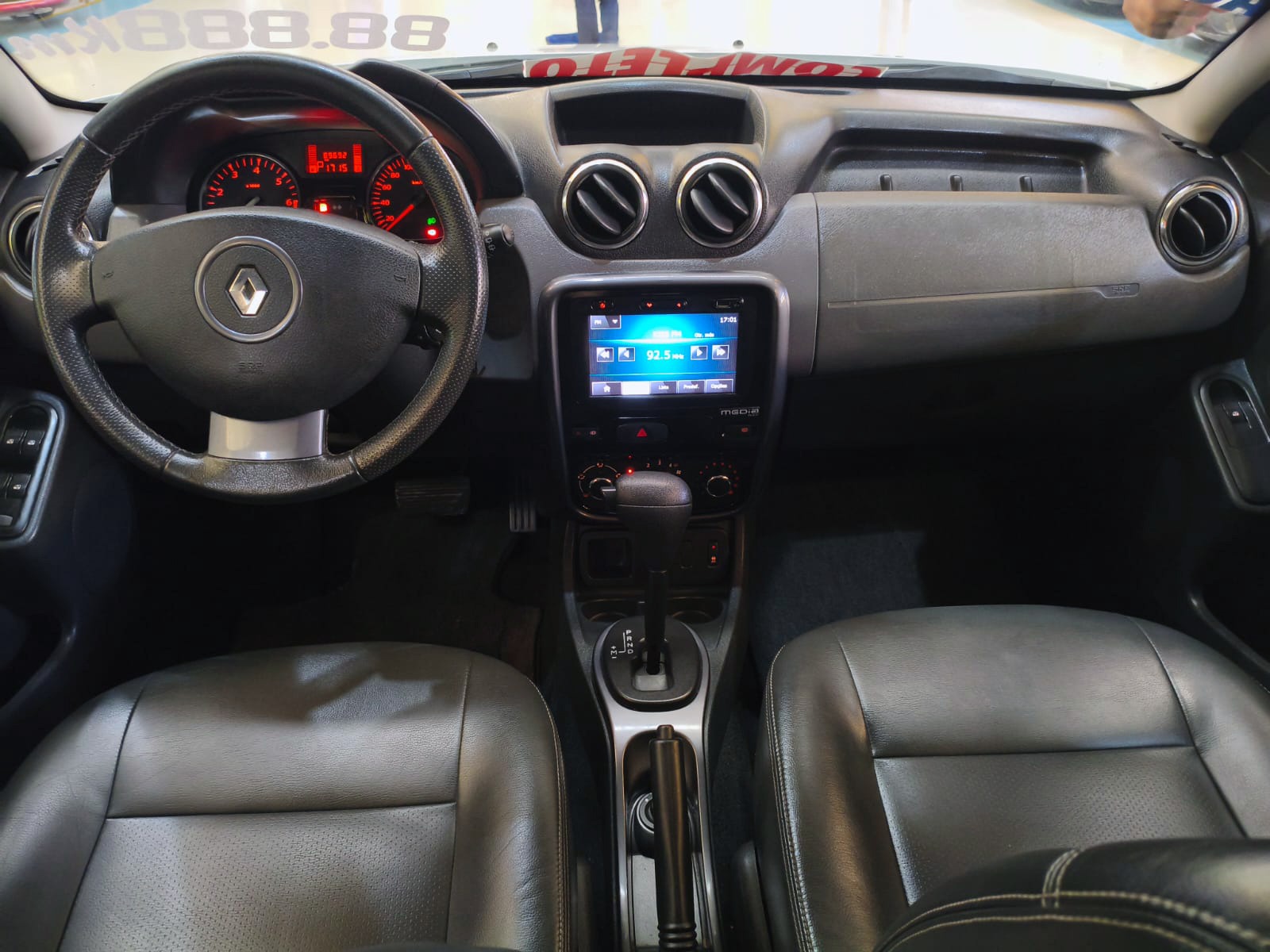 RENAULT DUSTER