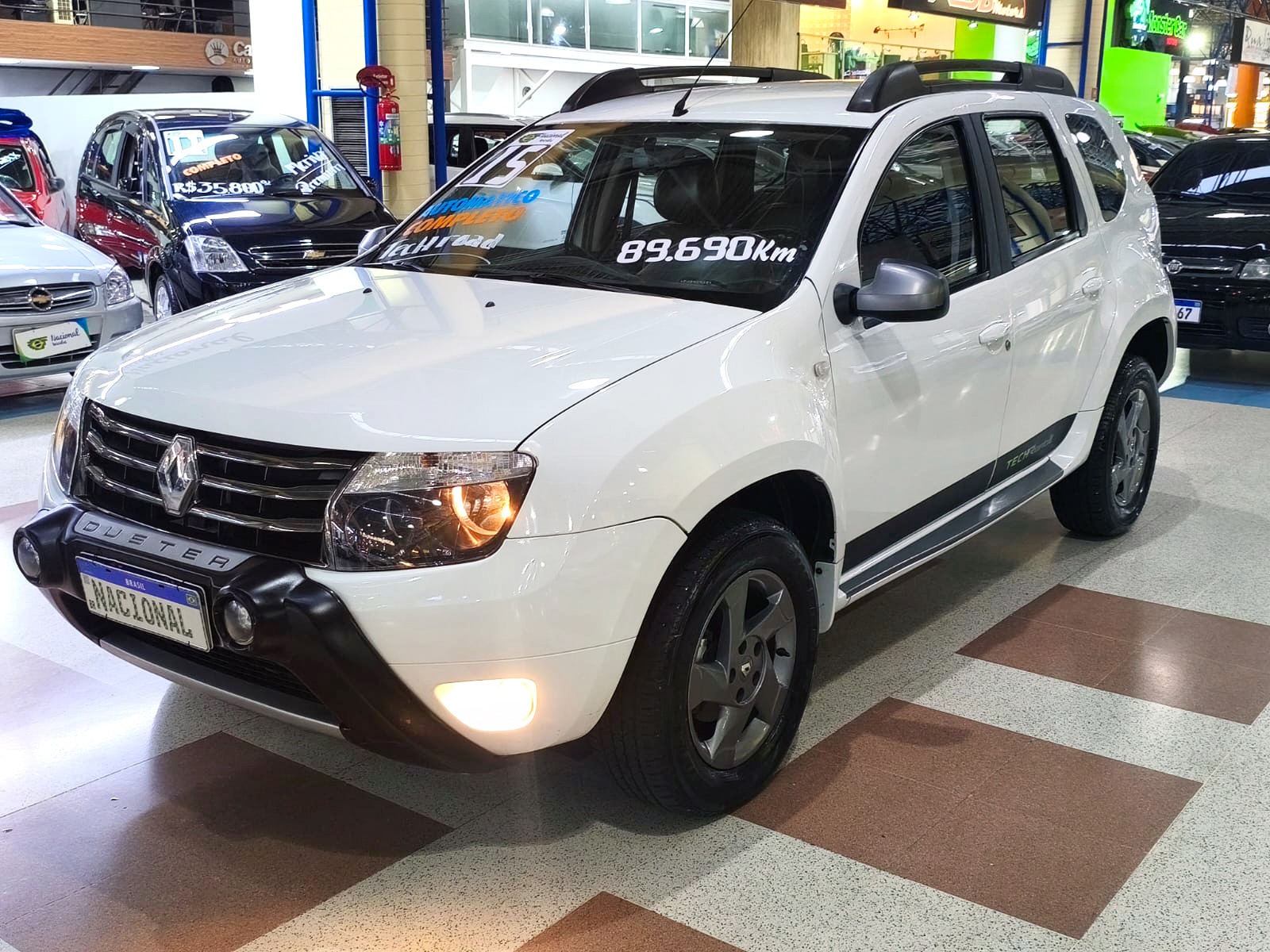 RENAULT DUSTER