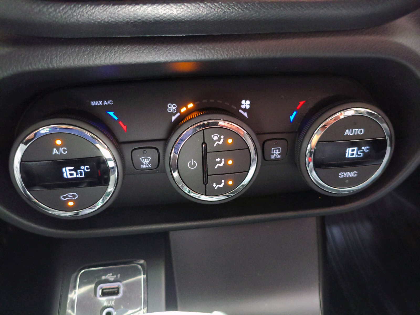 FIAT TORO