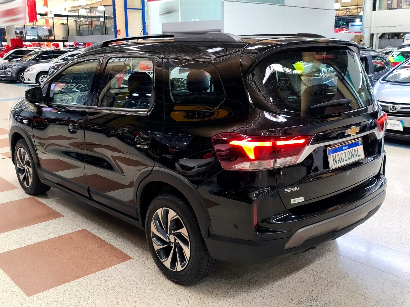 CHEVROLET SPIN