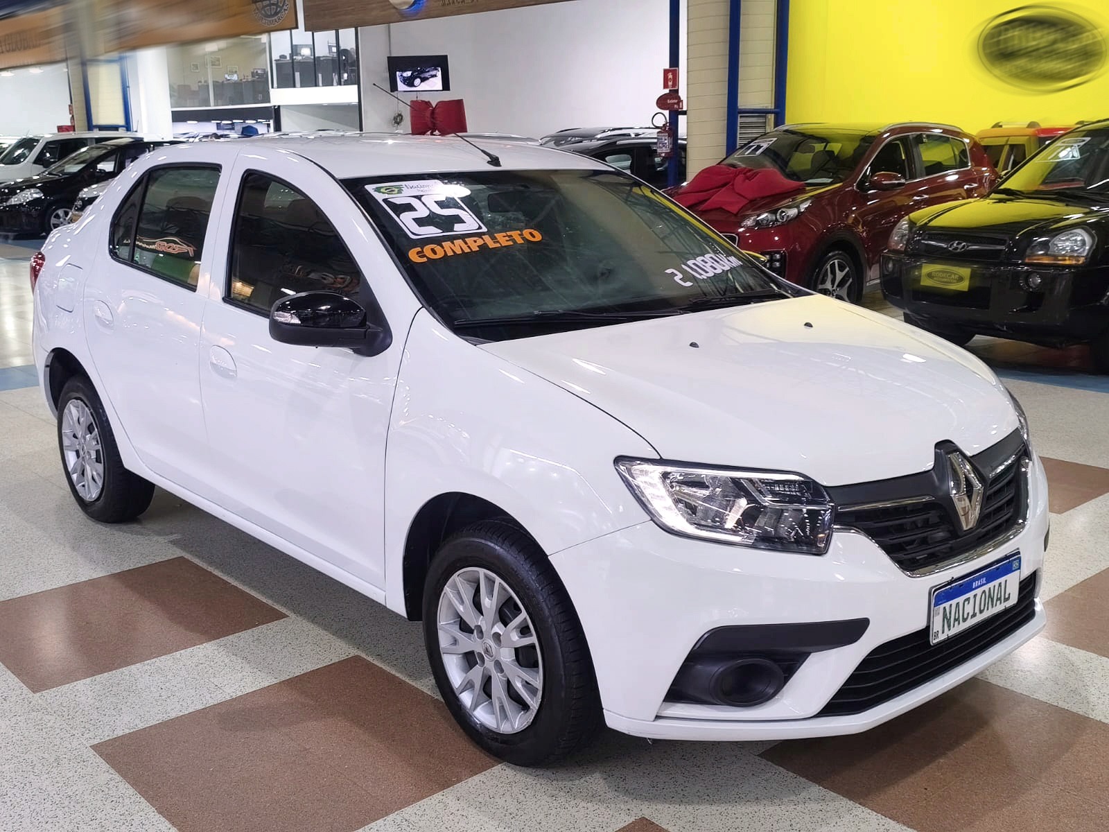 RENAULT LOGAN