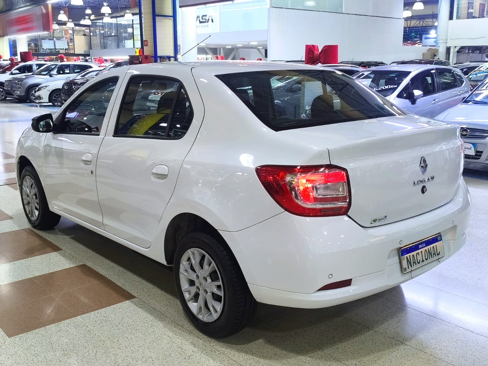 RENAULT LOGAN