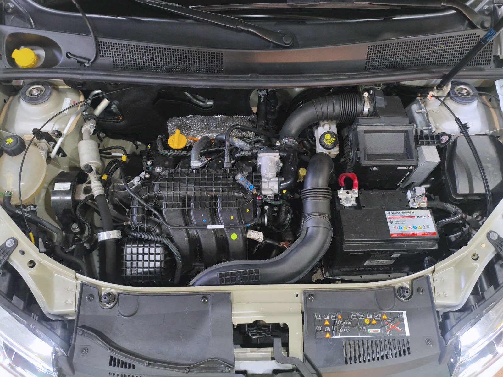 RENAULT LOGAN