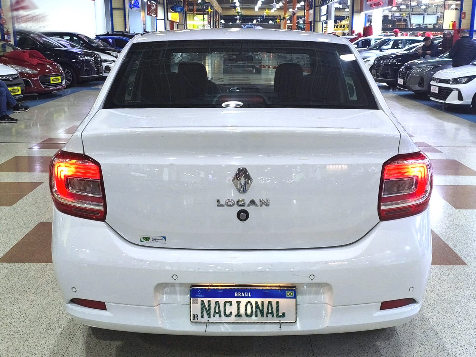 RENAULT LOGAN