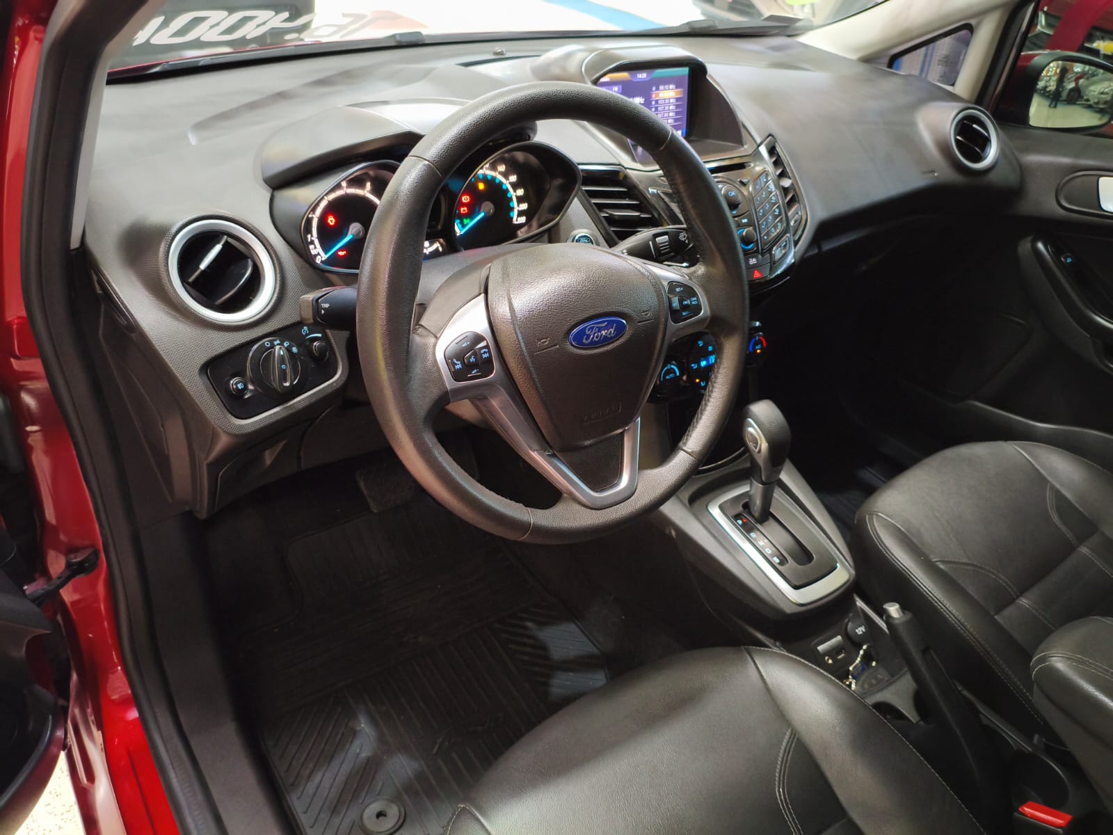 FORD FIESTA