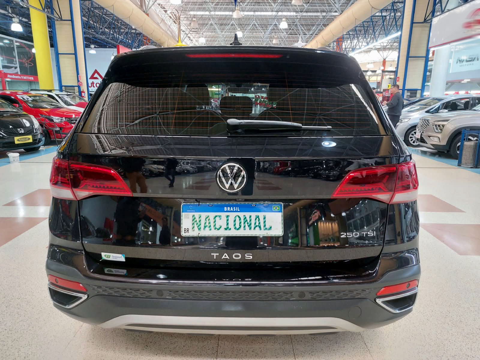 VOLKSWAGEN TAOS