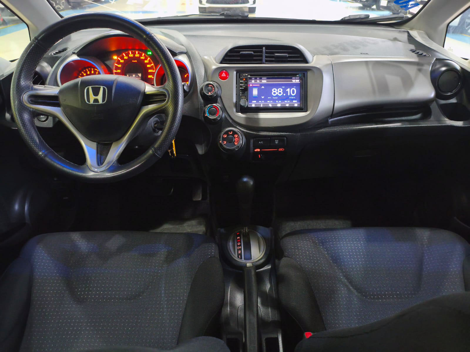 HONDA FIT