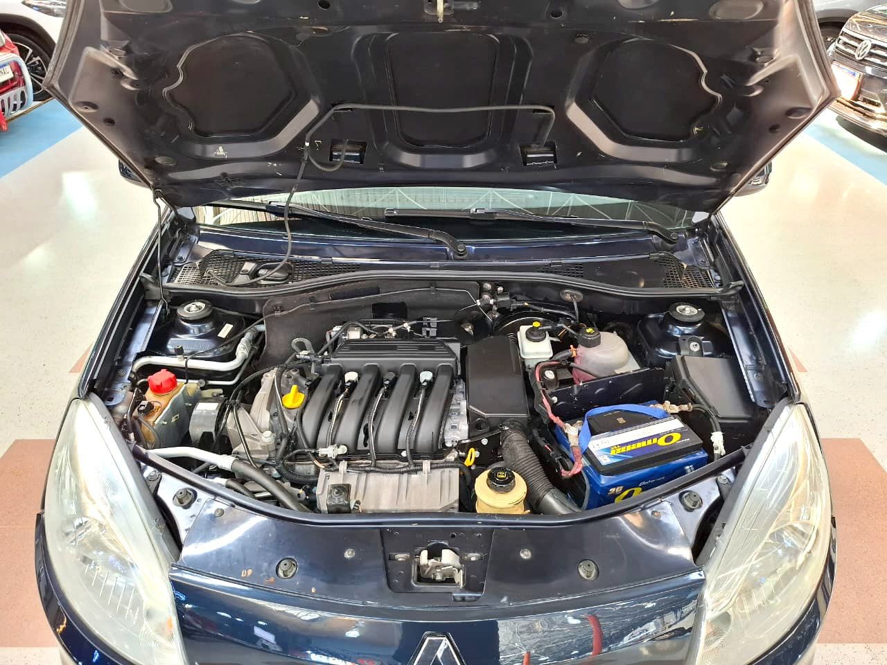 RENAULT SANDERO