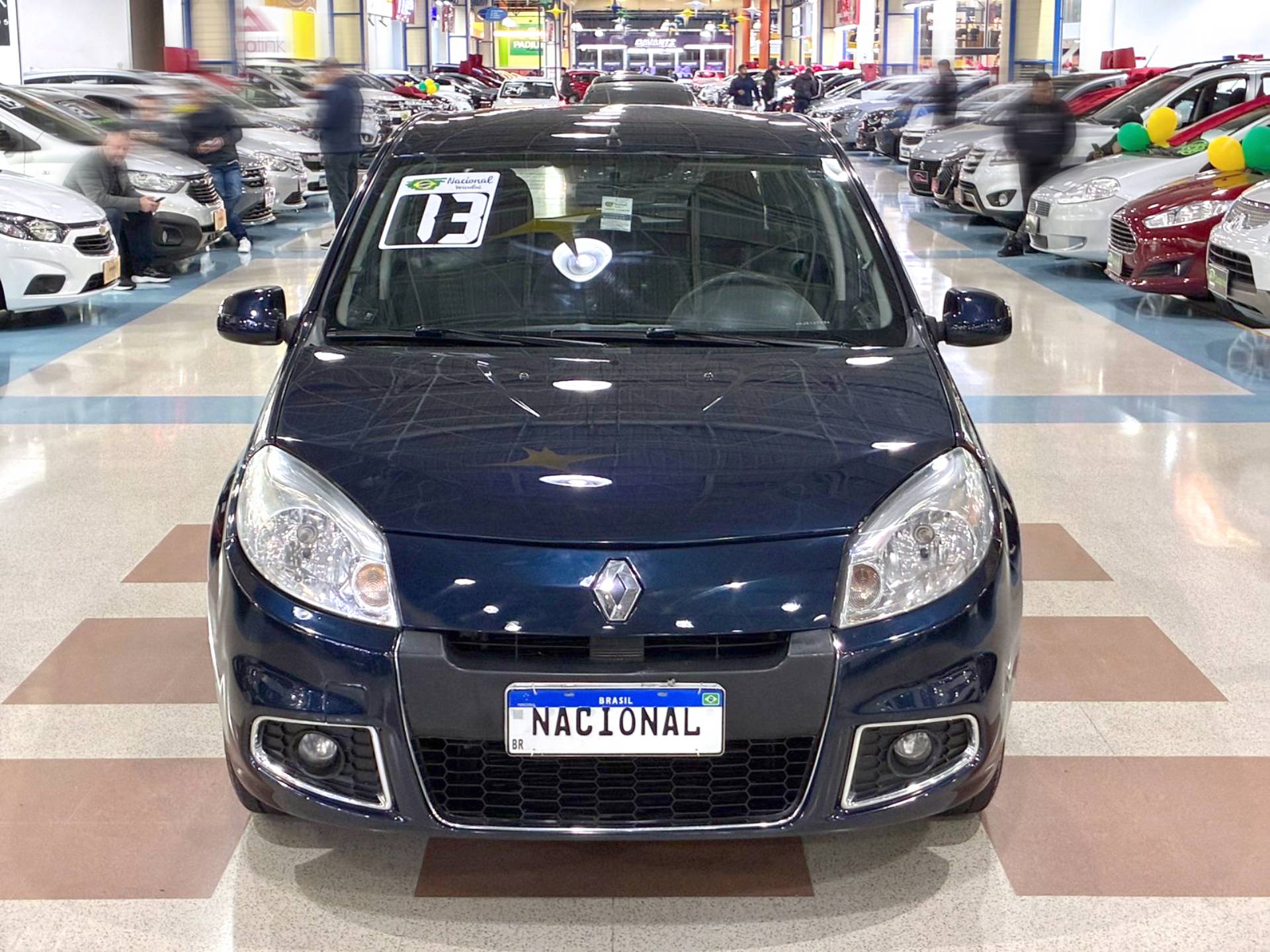 RENAULT SANDERO
