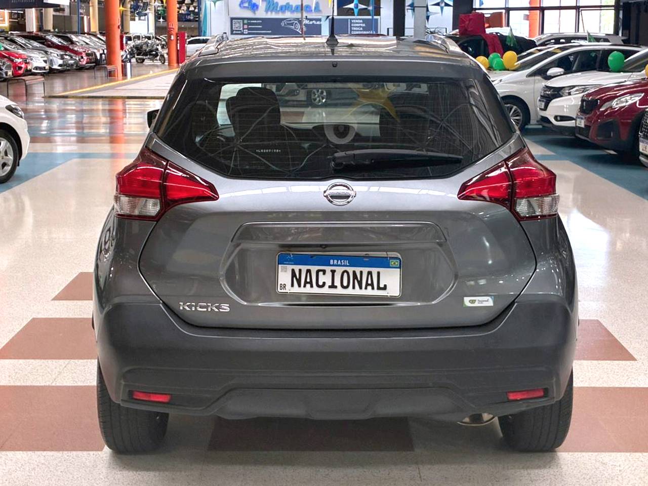 NISSAN KICKS