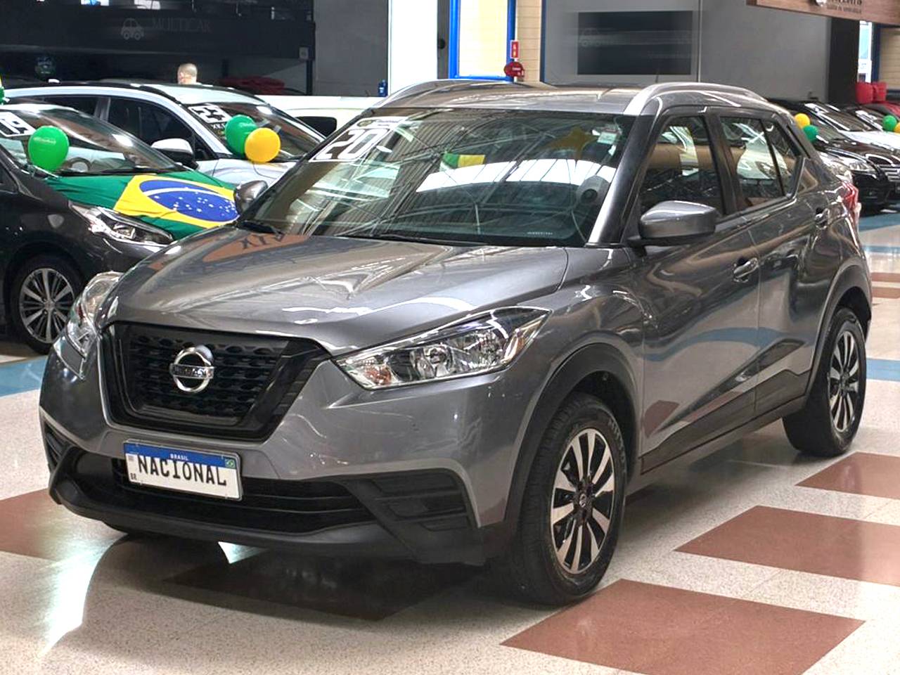 NISSAN KICKS
