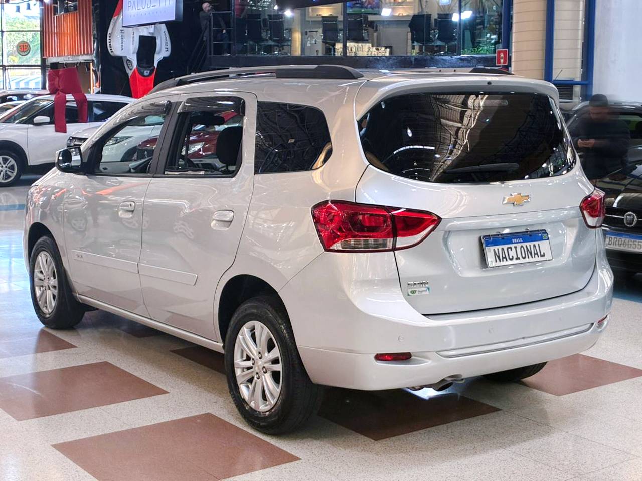 CHEVROLET SPIN