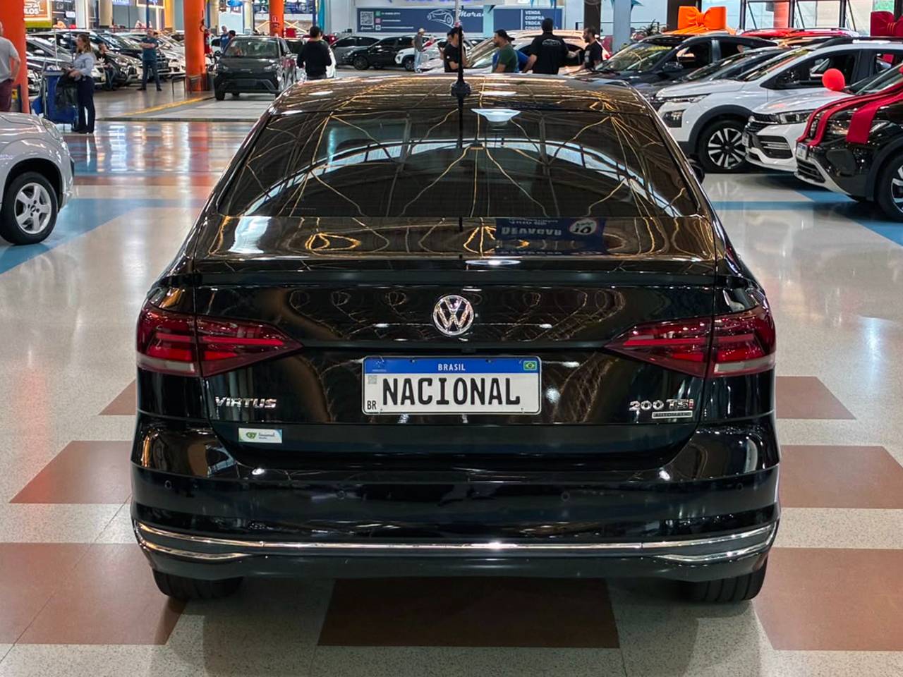 VOLKSWAGEN VIRTUS