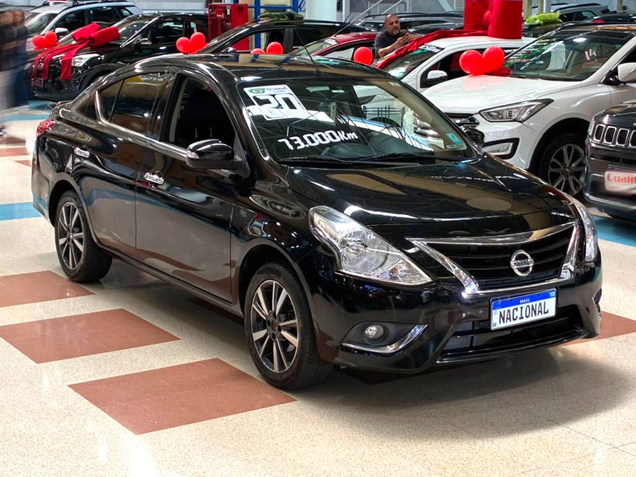 NISSAN VERSA