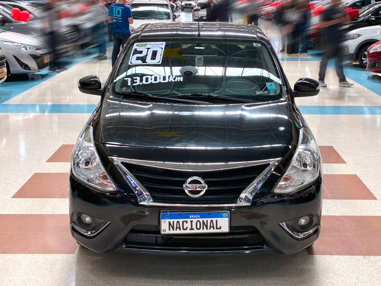 NISSAN VERSA