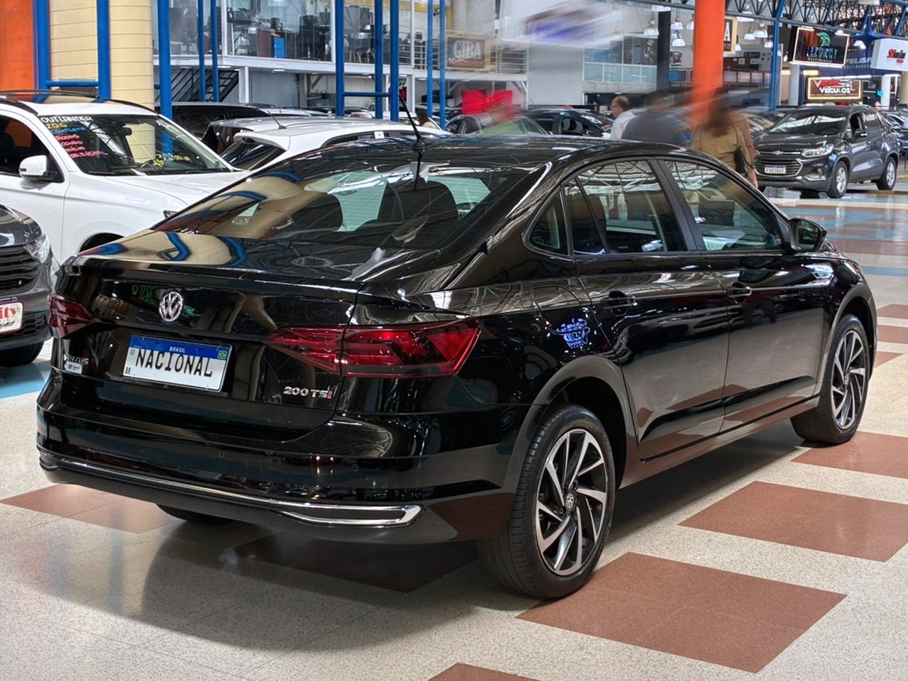 VOLKSWAGEN VIRTUS