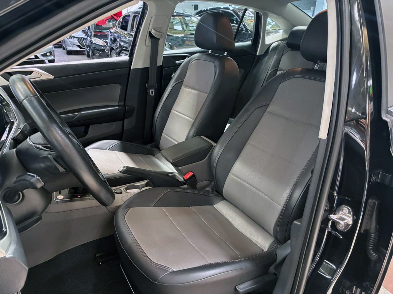 VOLKSWAGEN VIRTUS