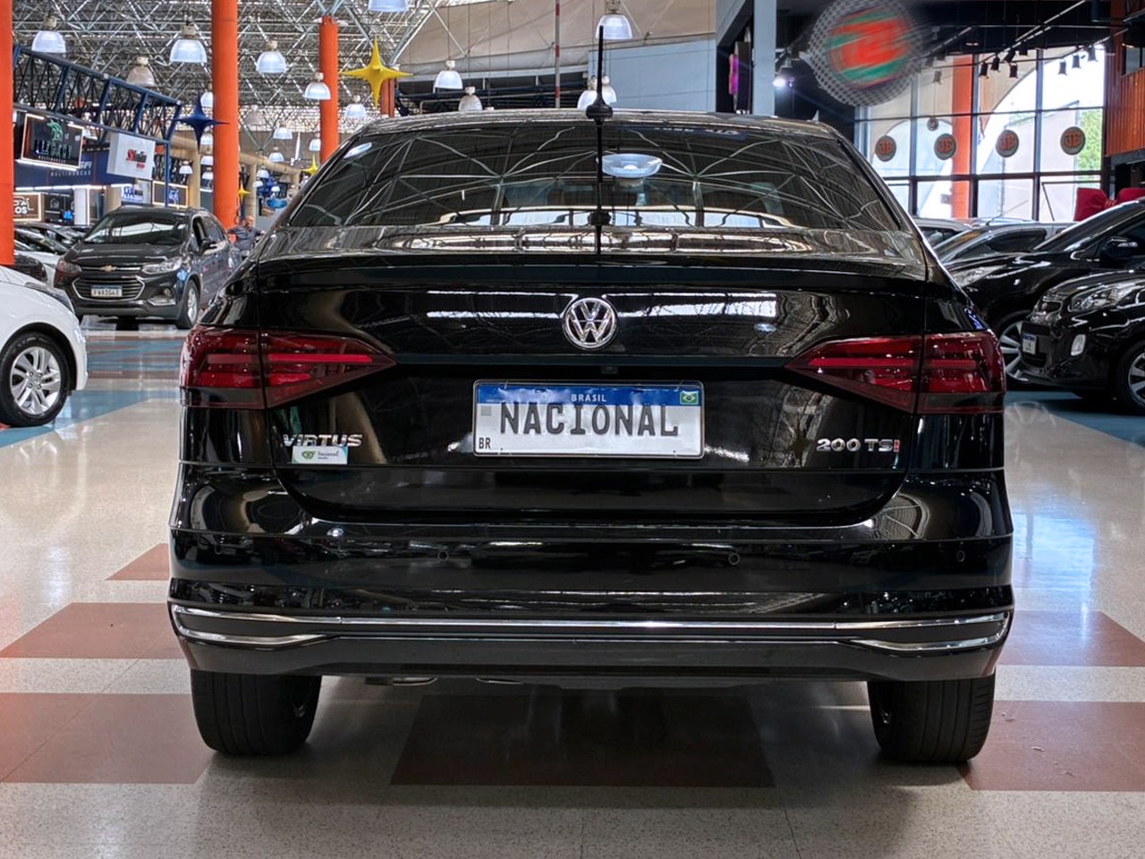 VOLKSWAGEN VIRTUS