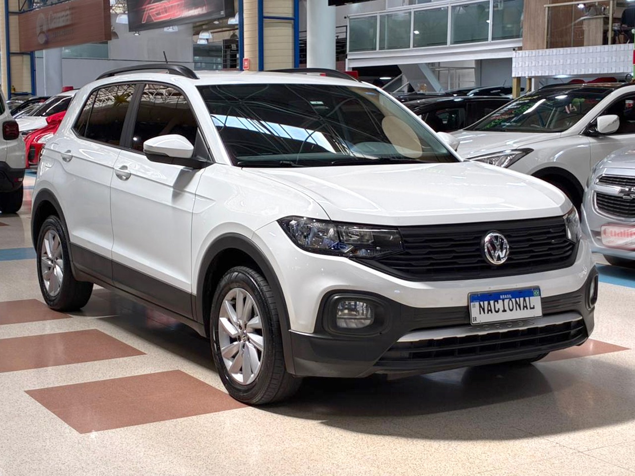 VOLKSWAGEN T-CROSS