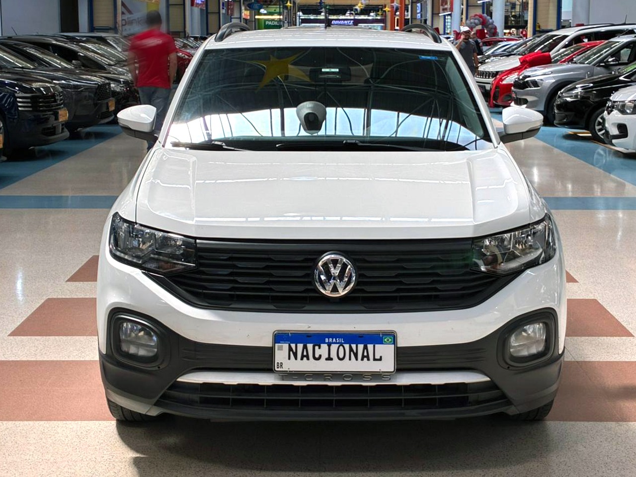 VOLKSWAGEN T-CROSS