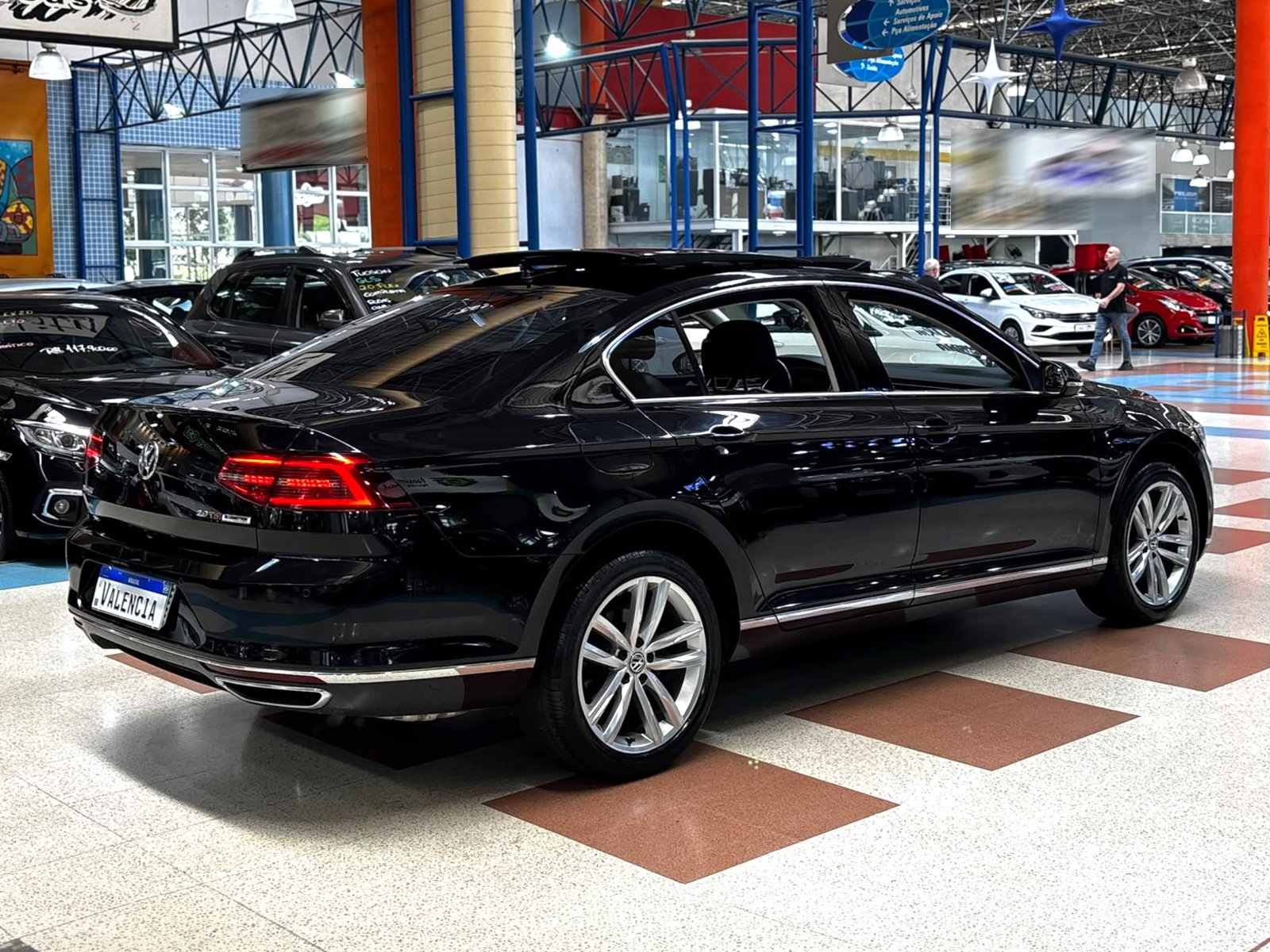 VOLKSWAGEN PASSAT