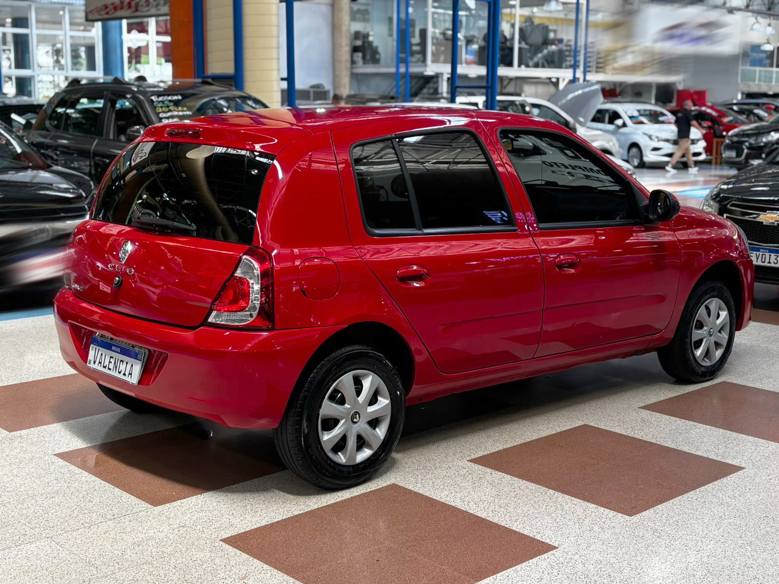 RENAULT CLIO