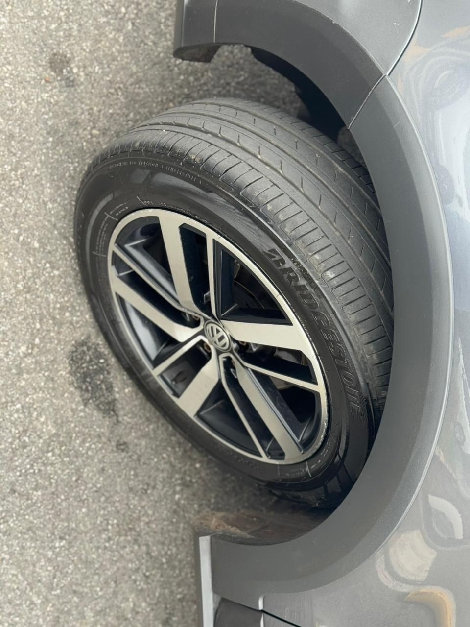 VOLKSWAGEN FOX