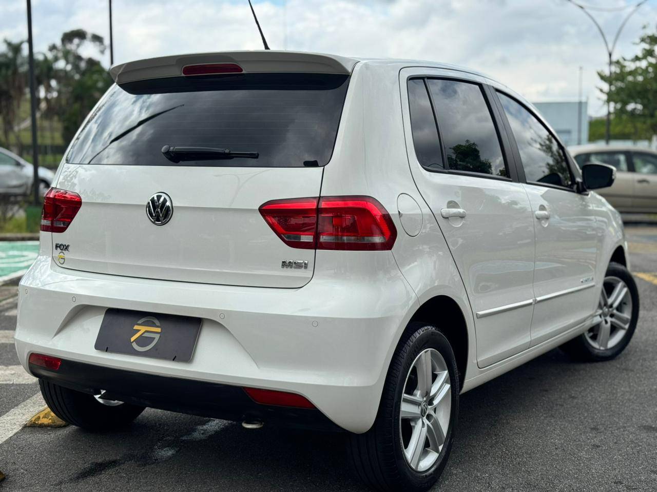 VOLKSWAGEN FOX