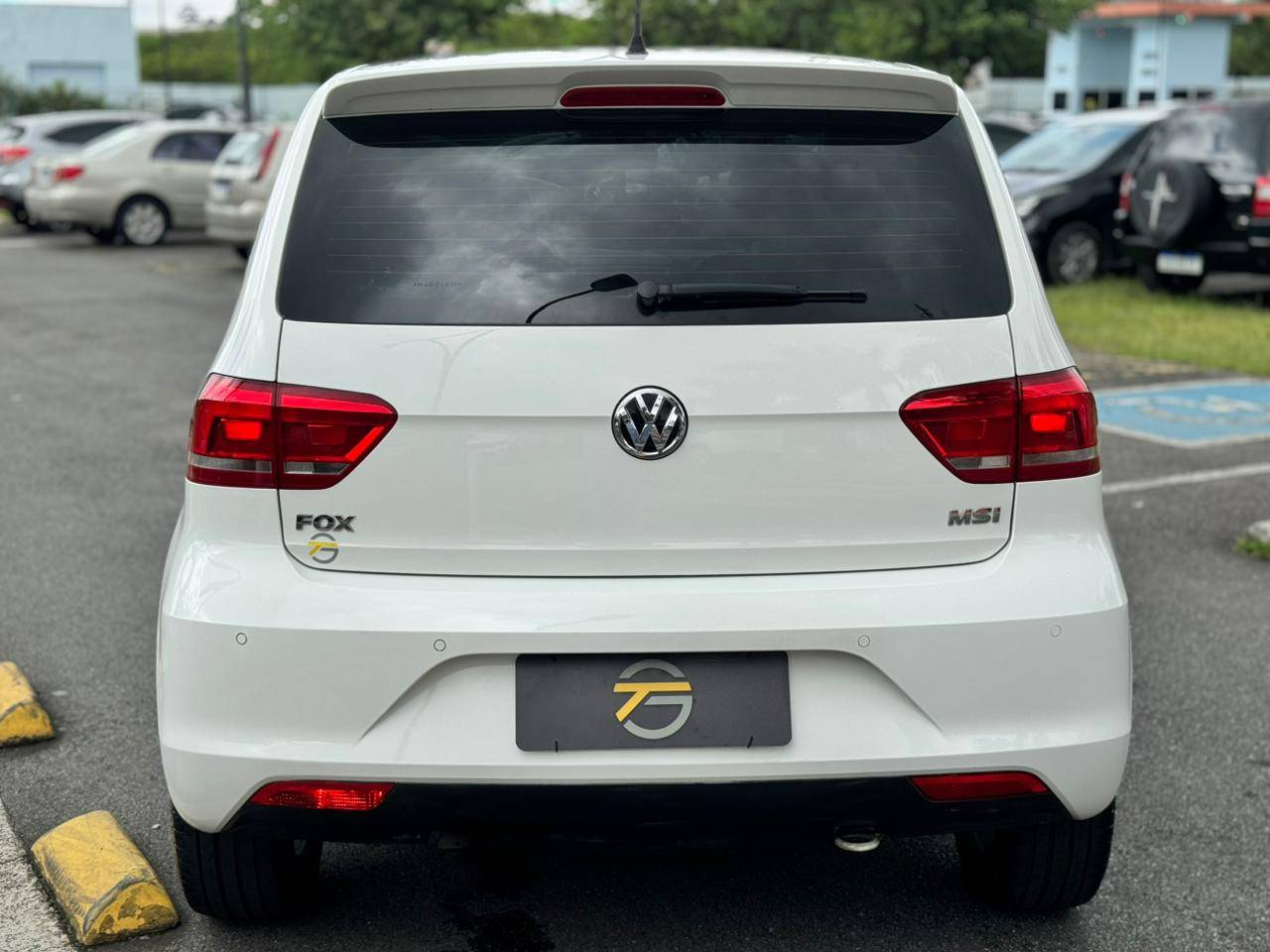 VOLKSWAGEN FOX