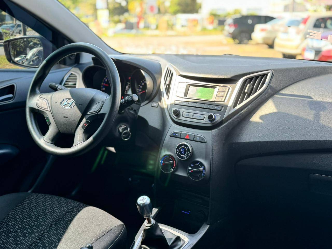 HYUNDAI HB20