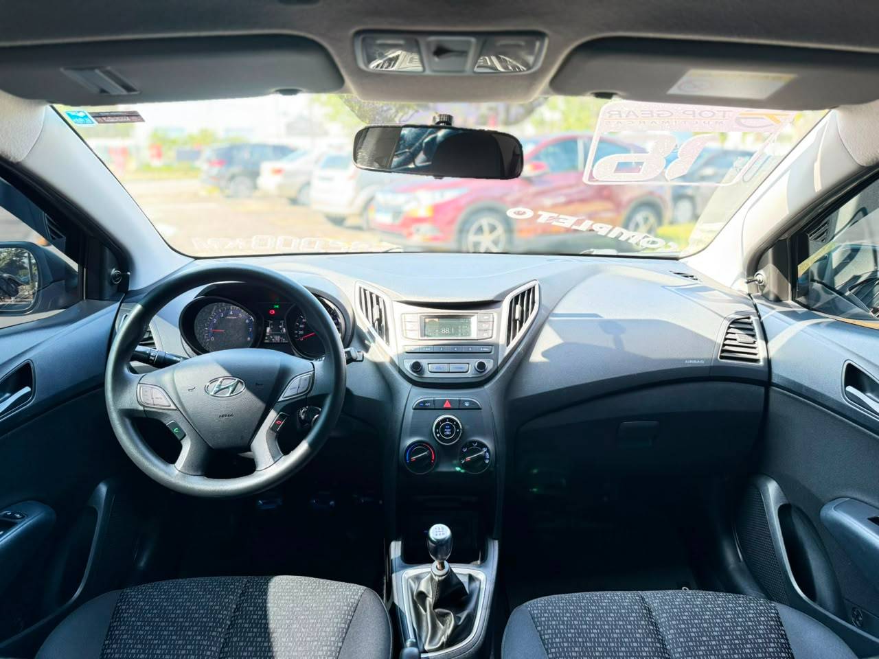 HYUNDAI HB20