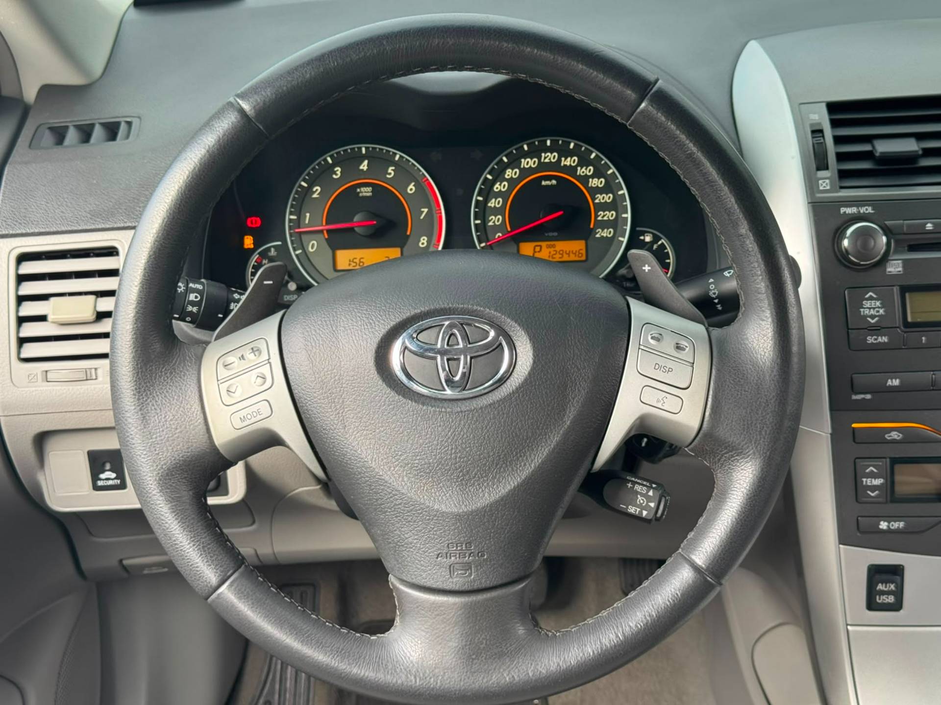 TOYOTA COROLLA