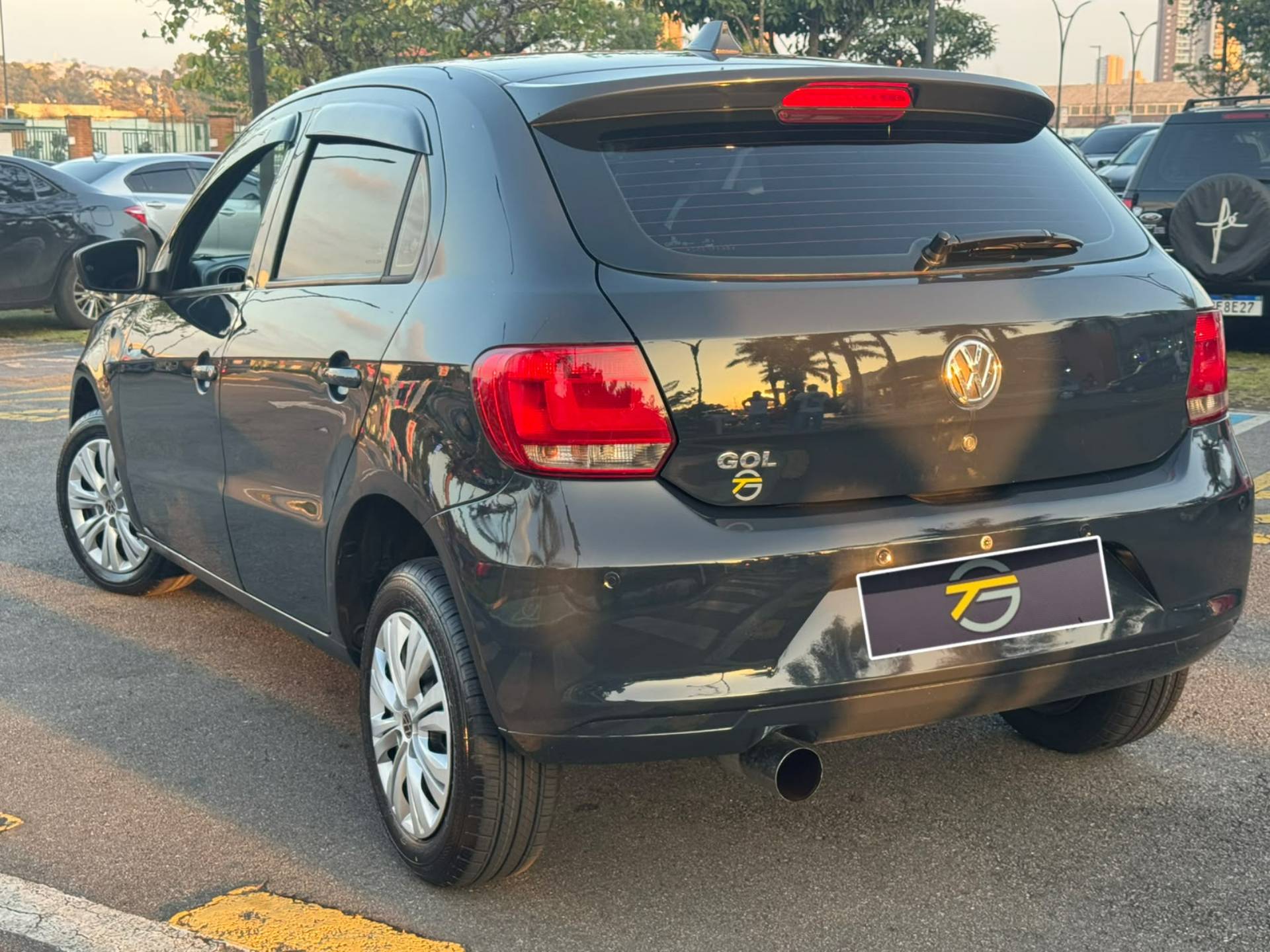 VOLKSWAGEN GOL