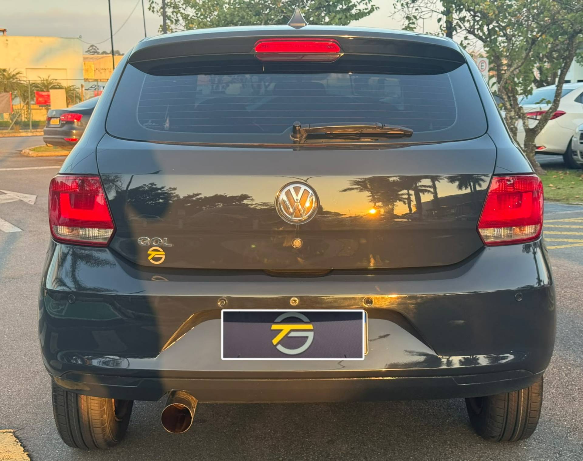 VOLKSWAGEN GOL