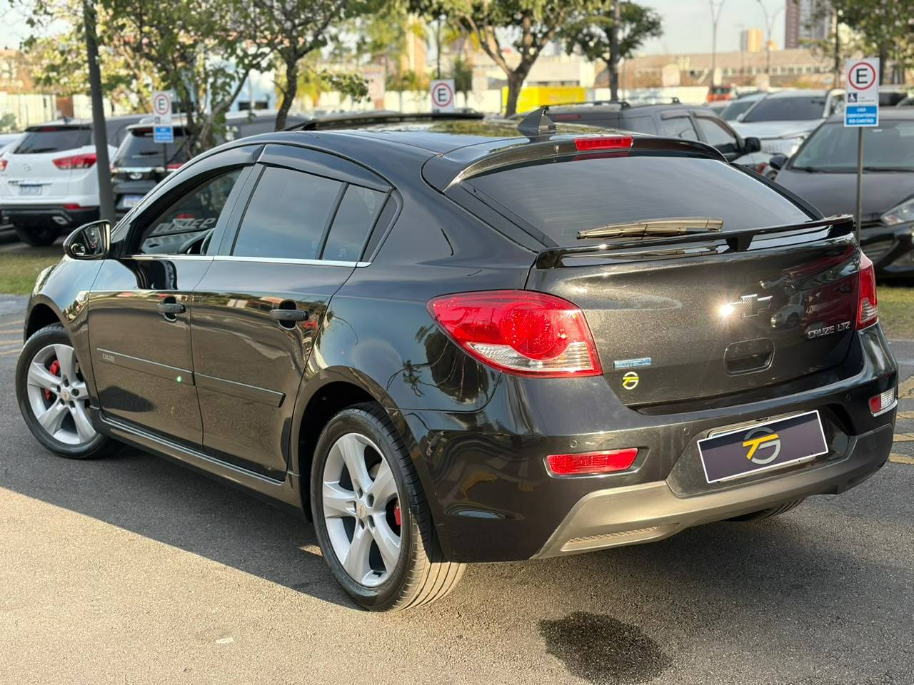 CHEVROLET CRUZE