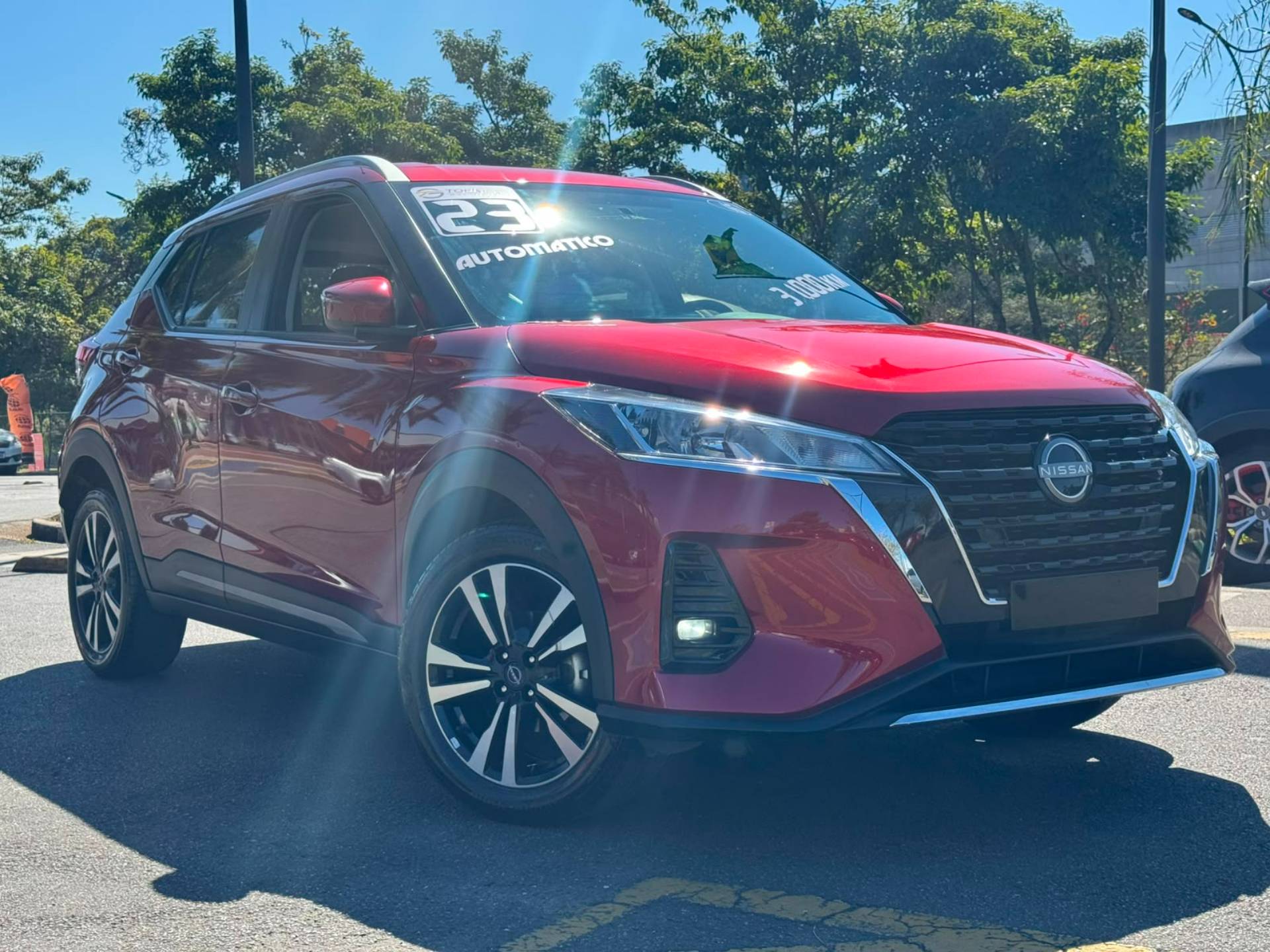 NISSAN KICKS