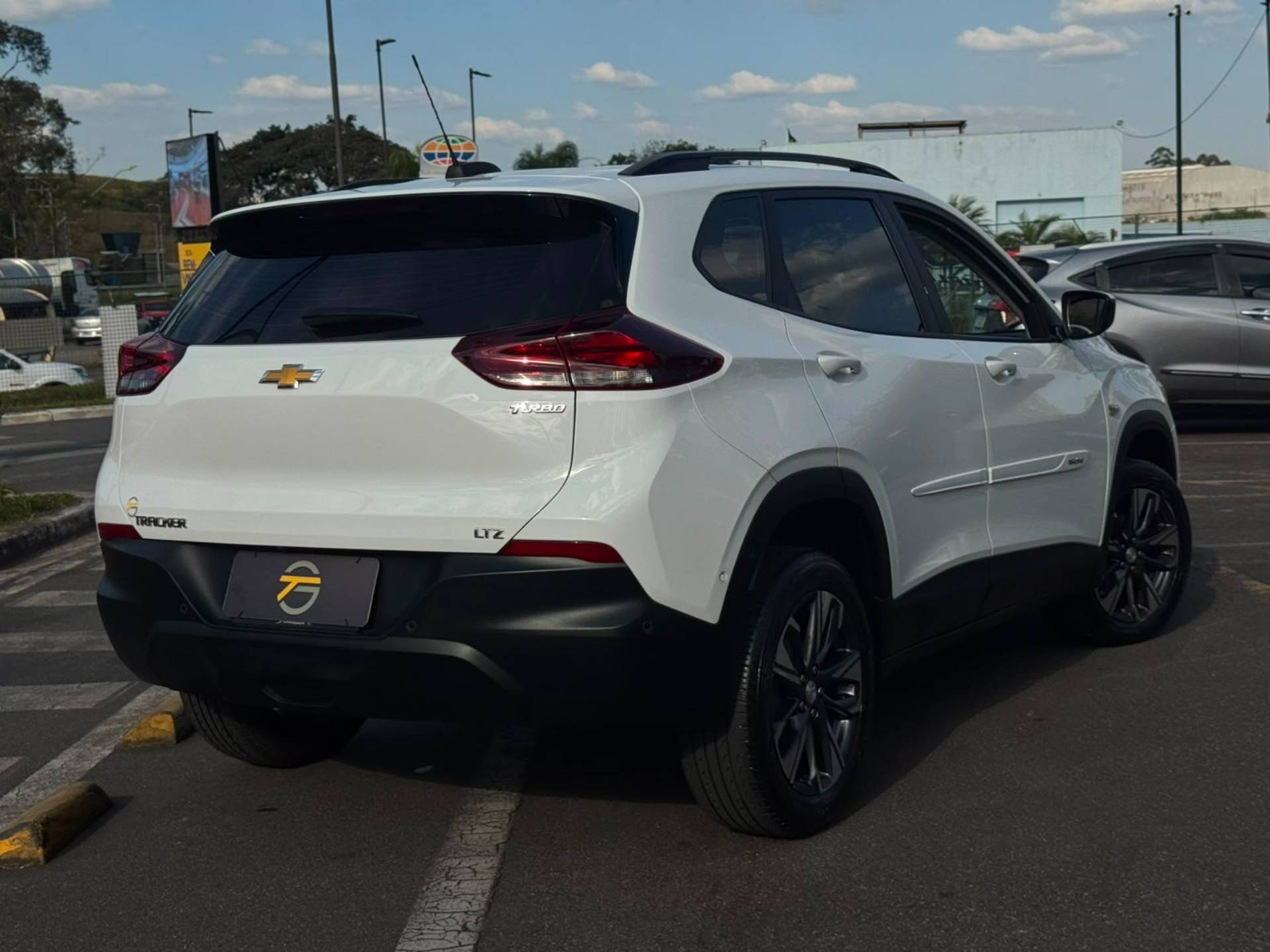 CHEVROLET TRACKER