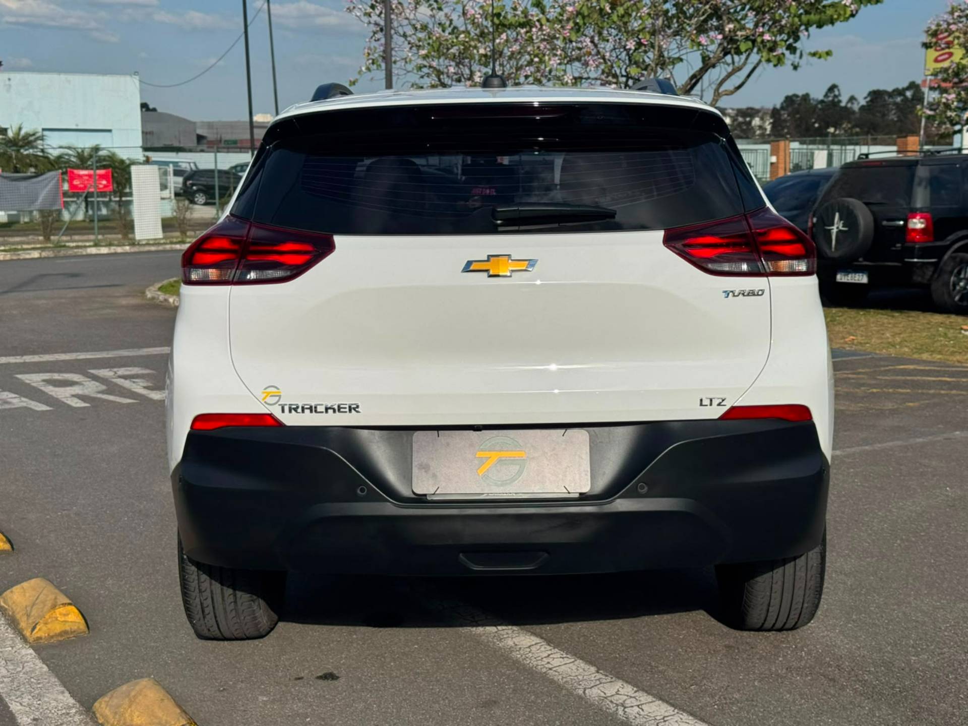 CHEVROLET TRACKER