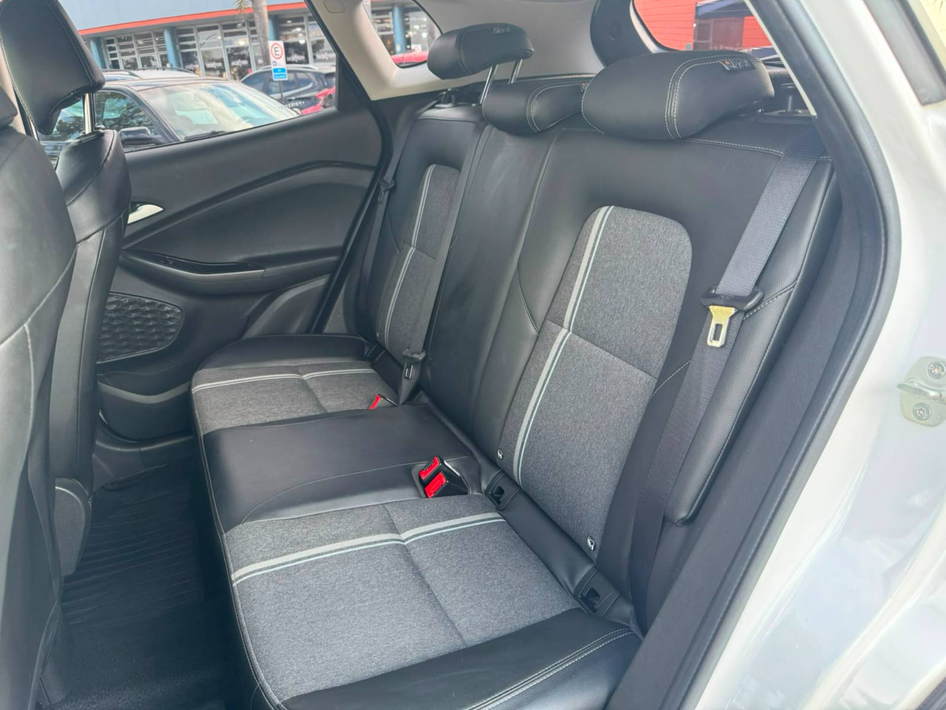 CHEVROLET TRACKER