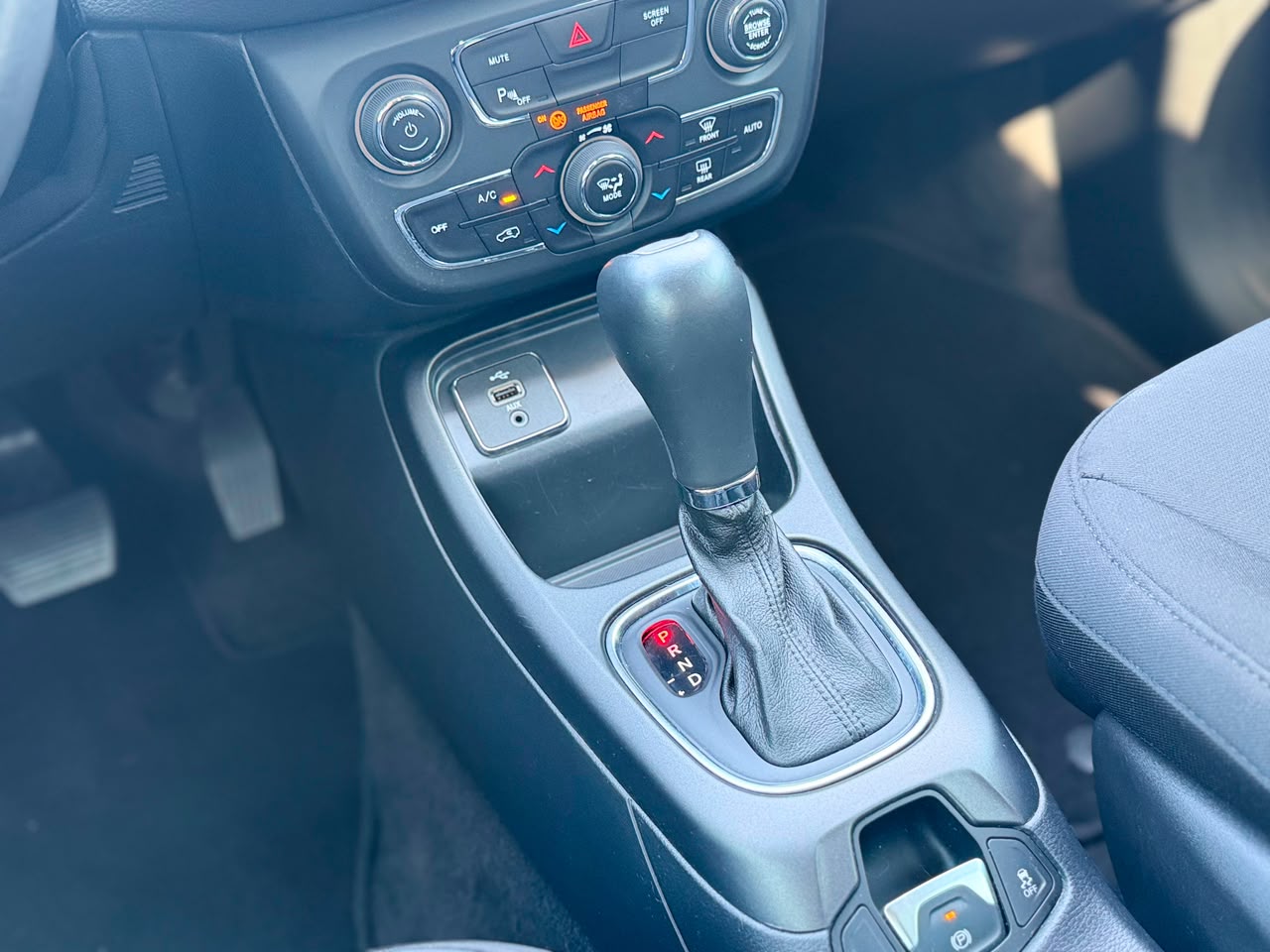 JEEP COMPASS