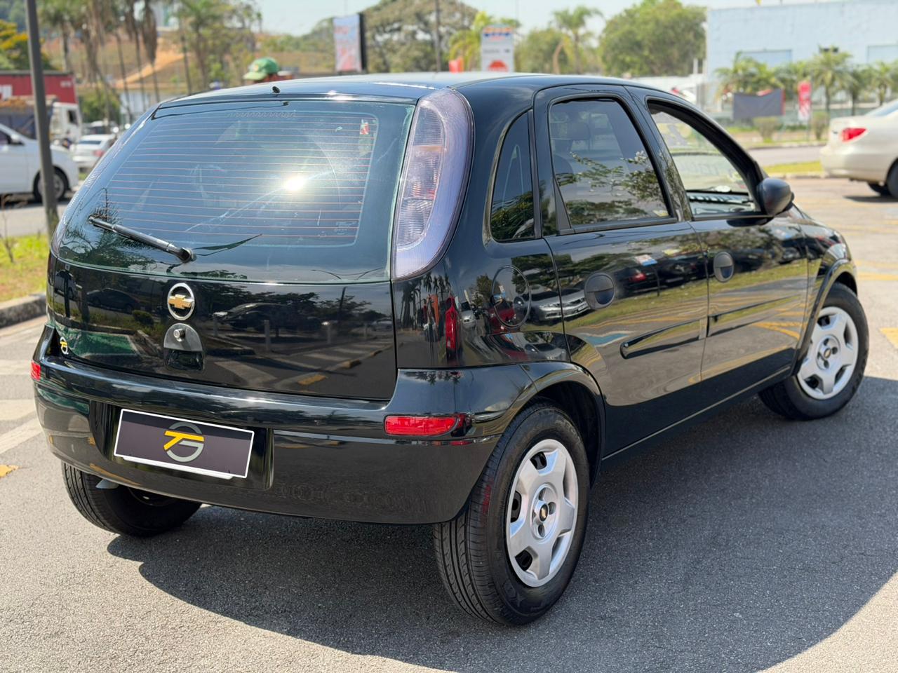 CHEVROLET CORSA