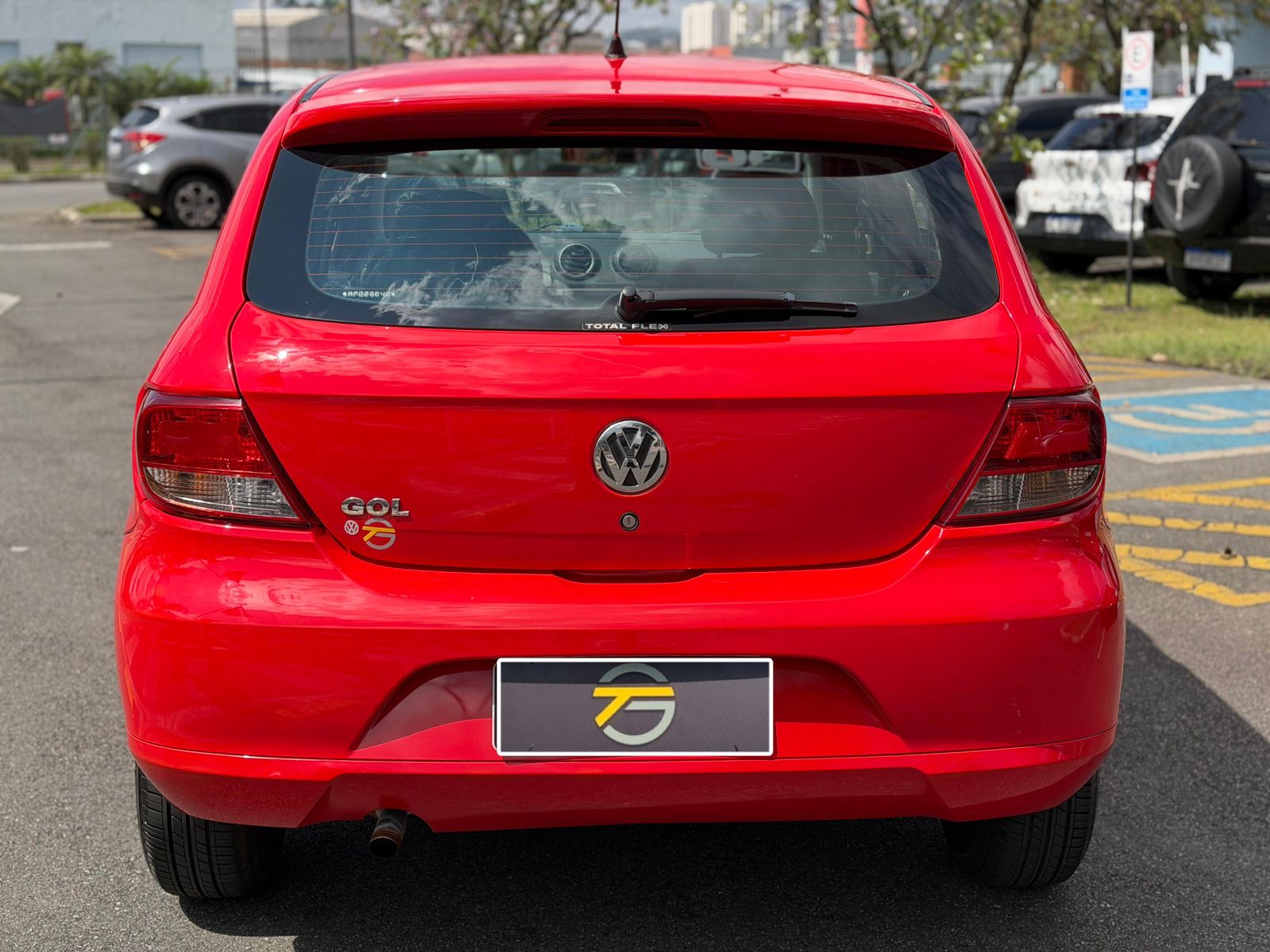 VOLKSWAGEN GOL
