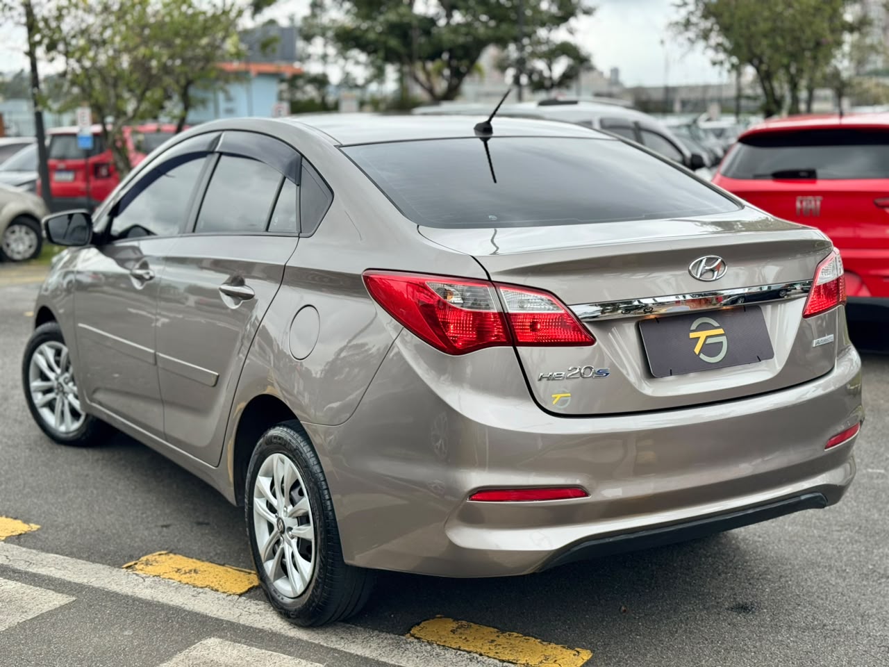 HYUNDAI HB20S