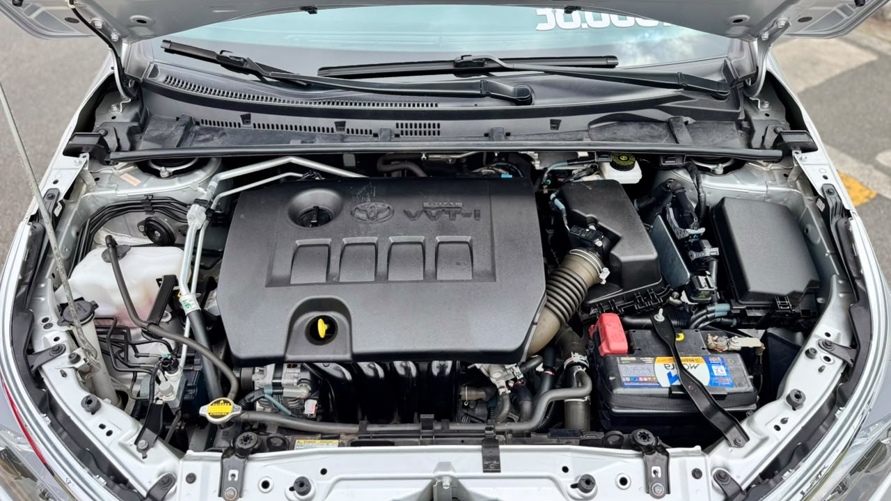 TOYOTA COROLLA